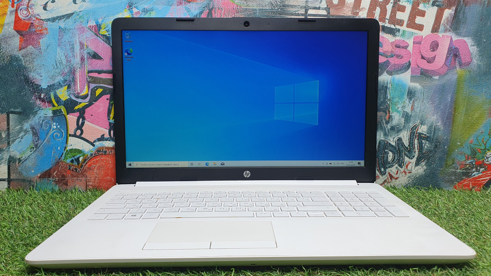 Ноутбук HP AMD A4/4Gb/FHD/15-db0511ur 158G9EA/Windows 10