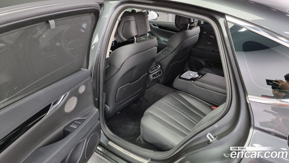 Genesis G80 (RG3) Бензин 2.5 Turbo AWD (05.2020)