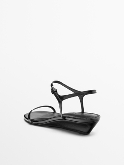 Massimo Dutti Кожаные сандалии на средней танкетке с ремешками, черный