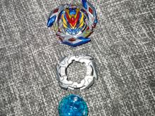 Волчок и лаунчер Winning Valkyrie 12 Volcanic B104 от Takara Tomy