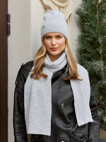Комплект шапка и шарф модель 010