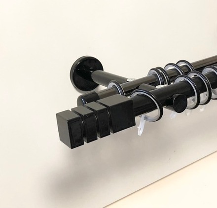 Карниз кованый для штор Нордик d 19/19 двухрядный, цвет черный глянец