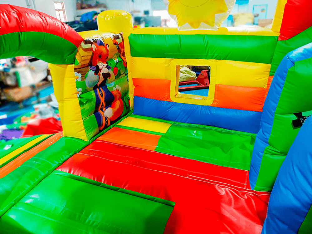 Надувной батут-горка «Славянский», 6x4x4.5 м