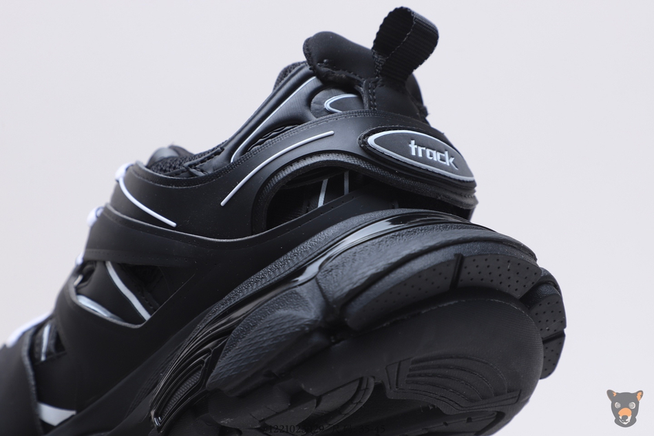 Кроссовки Track Trainers Black/White