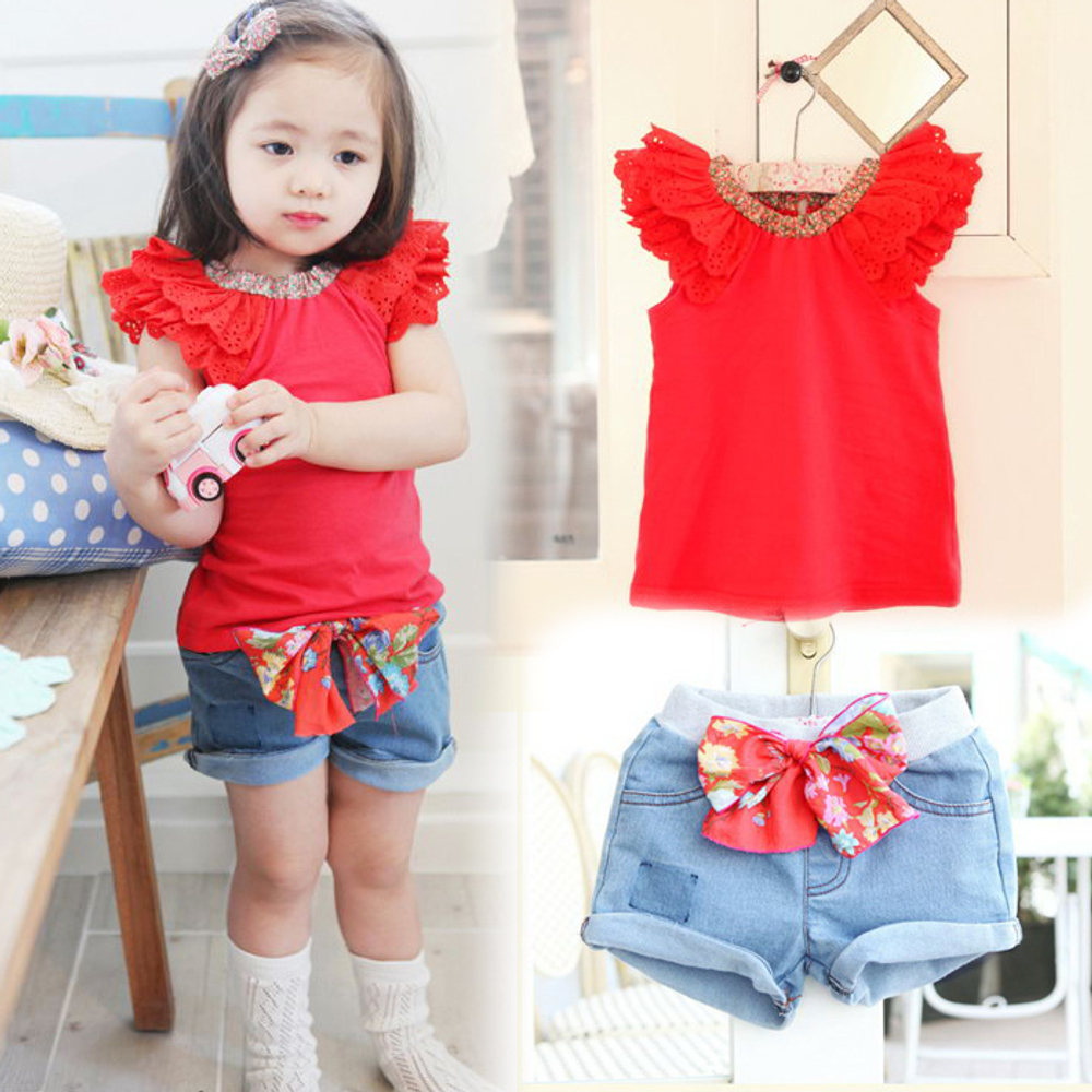 Костюм детский из футболки и джинсовых шорт