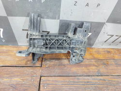 Кронштейн решетки радиатора правый Haval Jolion 21-нв Б/У Оригинал 5509100XST01A