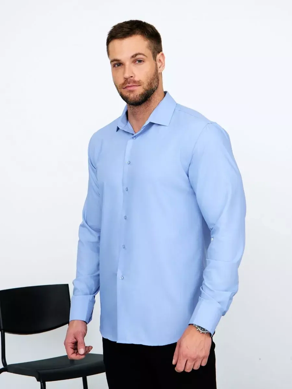 Рубашка классическая с длинным рукавом приталенная