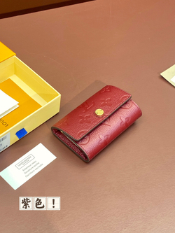Louis Vuitton 6 Key Holder