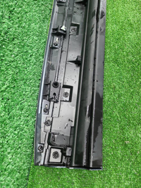 Накладка двери передняя правая Geely Monjaro 21-нв