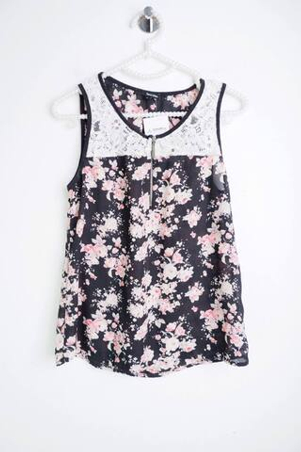 Топ Tally Weijl с цветочным принтом, маркировка 38, визуально на 44 размер