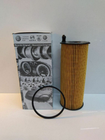 Фильтр масляный 057115561M VW Touareg I, Touareg II, Passat CC II