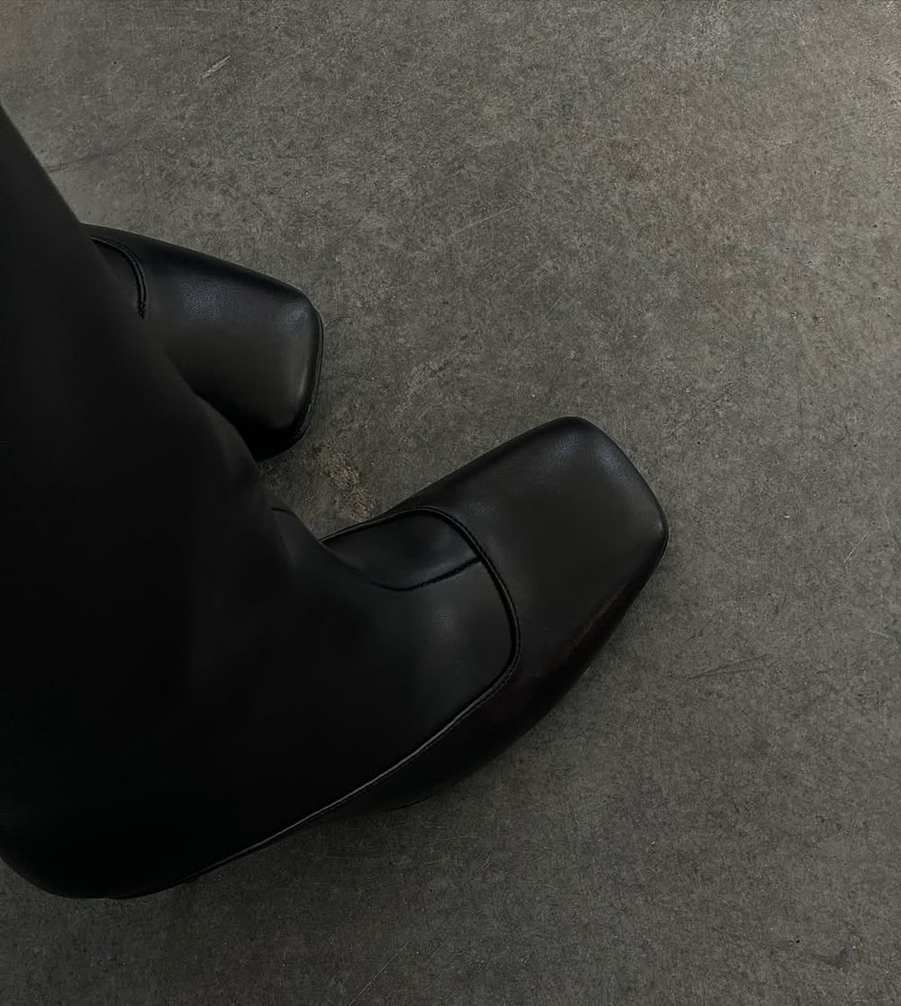 Сапоги из эко кожи