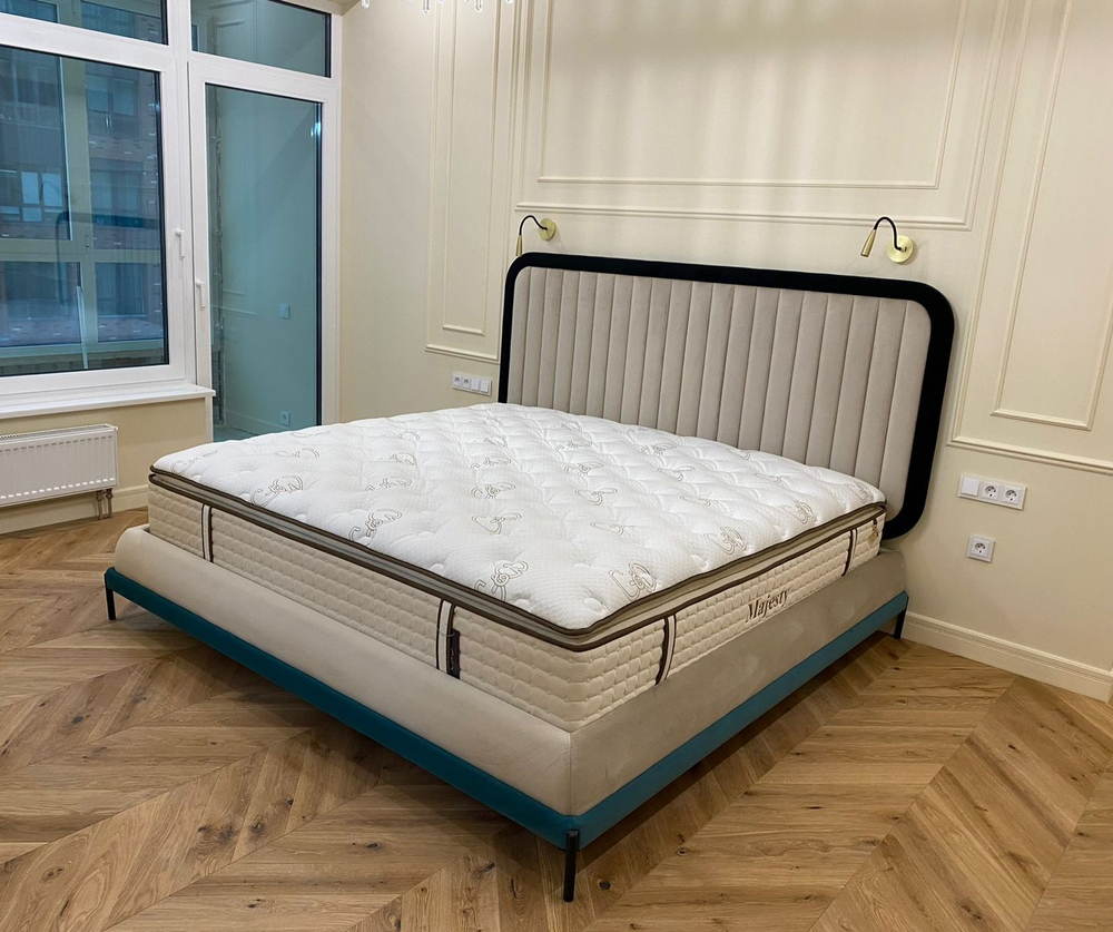 Двуспальная кровать «классика»