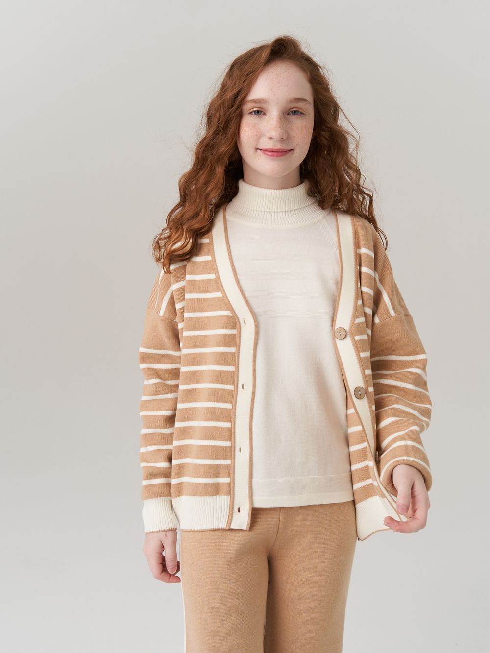 Кардиган для девочки в школу AT1010 сахара