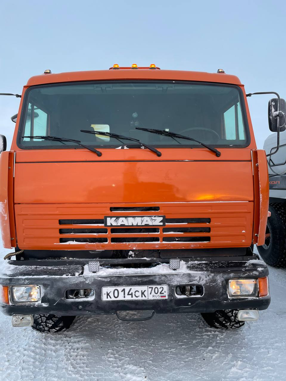 КамАЗ 44108 6x6 Седельный тягач 44108-10 (Дизельный, 10,9 л, 245 л.с., МТ)