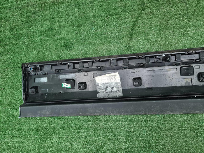 Накладка двери передняя левая JAECOO J8 (24-нв)