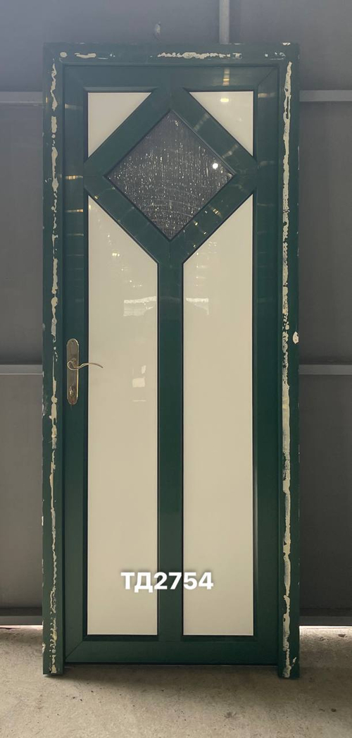 Дверь Пластиковая Б/У Входная 220(в) х 90(ш)