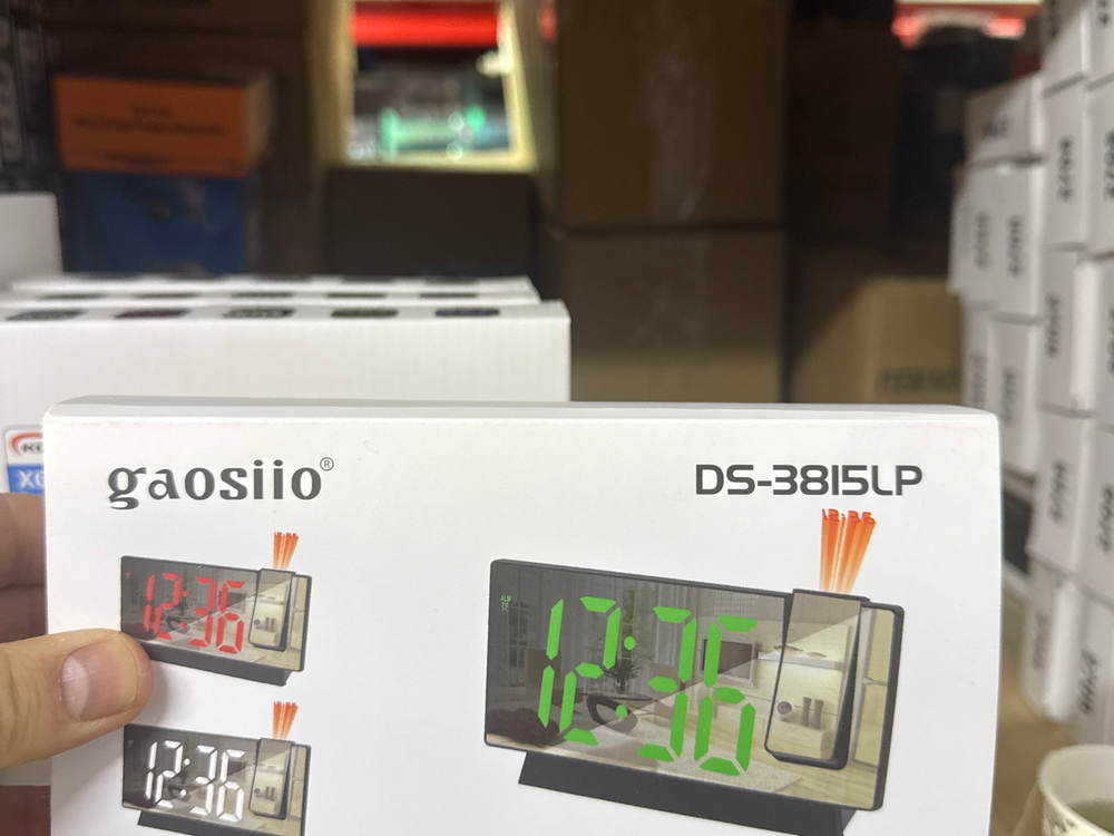 Часы от сети электронные 3815