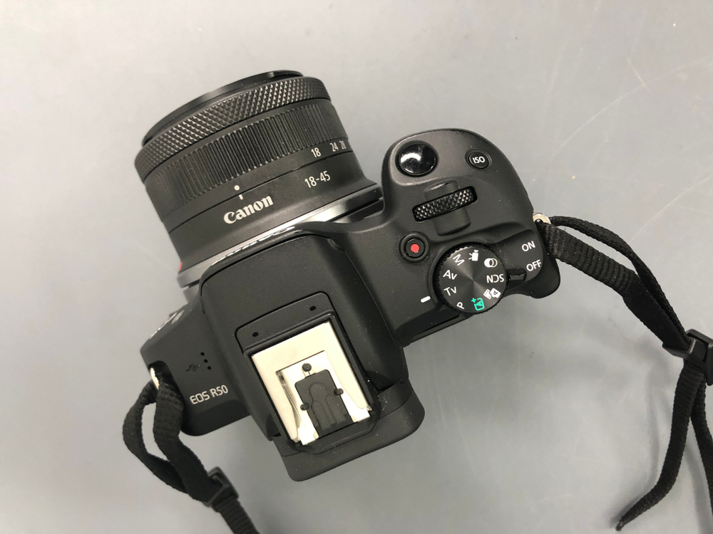 Canon EOS R50 kit 18-45mm 4.5-6.3 IS STM