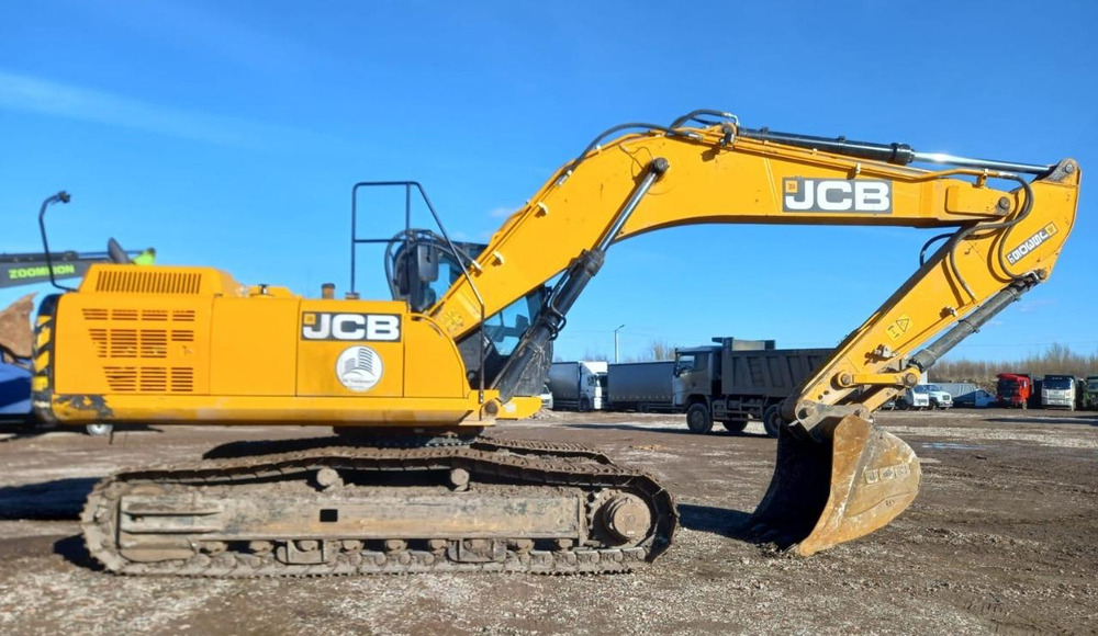 JCB JS 305 Экскаватор JS 305	(Дизельный, 7,2 л, 224 л.с., АТ)
