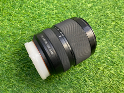 Sony DT 18-135mm 3.5-5.6 SAM (SAL-18135 )