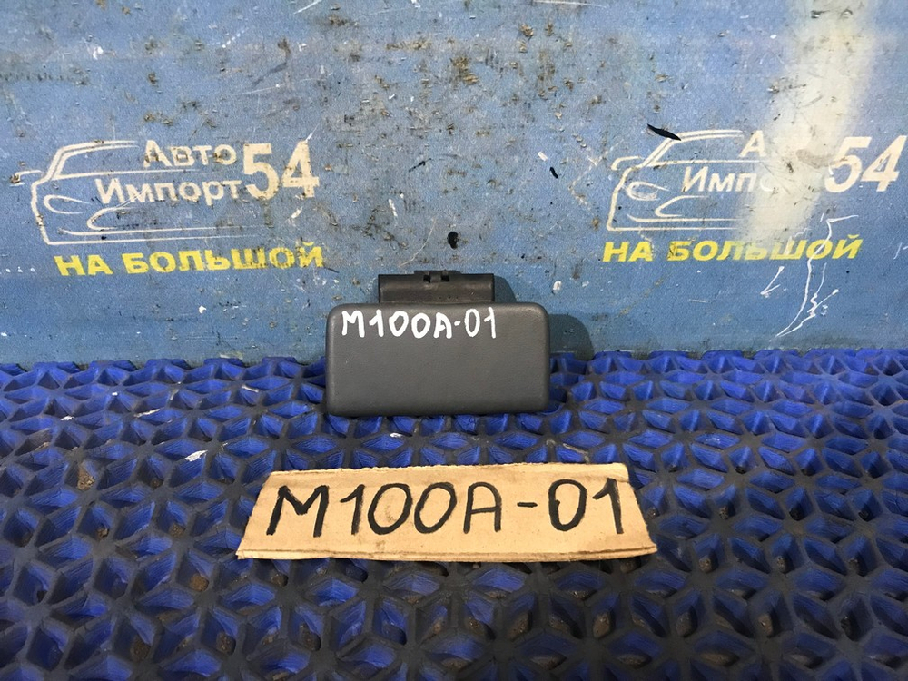 Бардачок пассажирский TOYOTA DUET 2000-2004