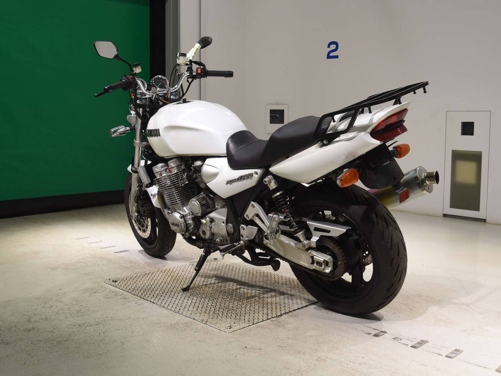 Yamaha XJR1300 2000