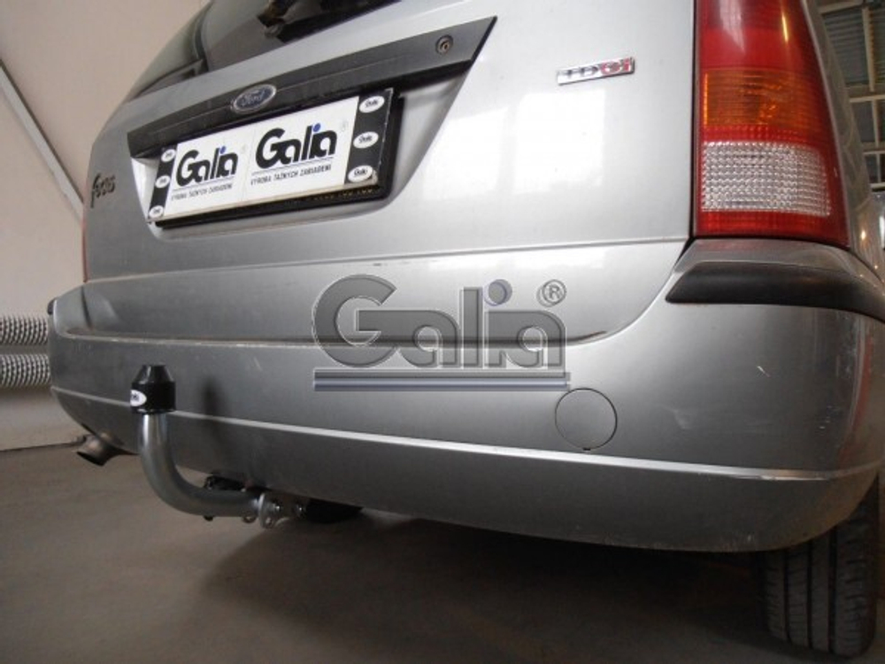Фаркоп оцинкованный Galia F049A для Ford Focus I универсал 1998-2004(паспорт и сертификат в комплекте)(без электрики)