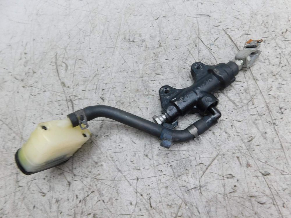 цилиндр тормозной задний Triumph Speed Triple SMTTE5865R