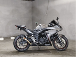 Yamaha YZF-R25 041013