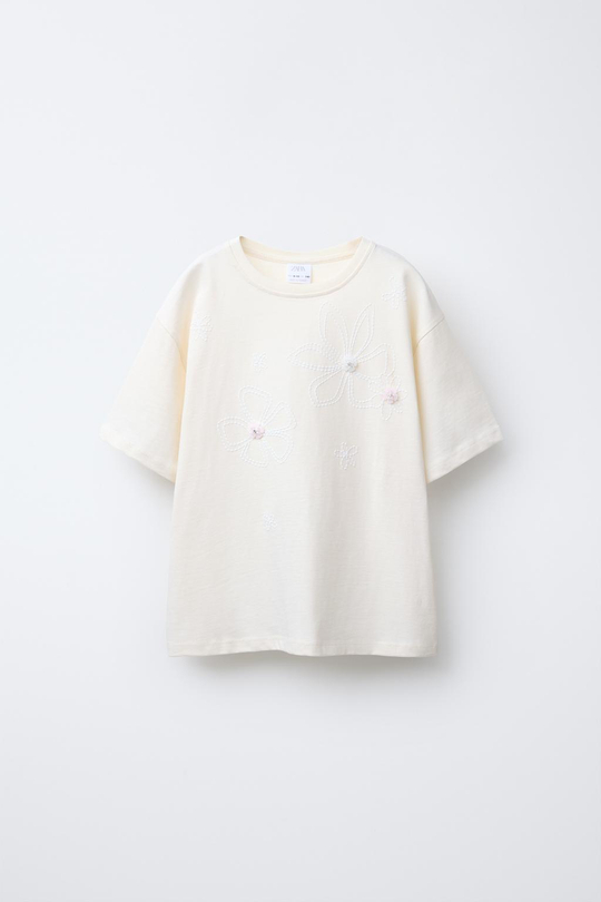 ZARA ФУТБОЛКА С КОНТРАСТНЫМИ ЦВЕТКАМИ, ЭКРЮ