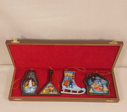 Набор из 4-х ёлочных игрушек  "Русская зима" с росписью Палех