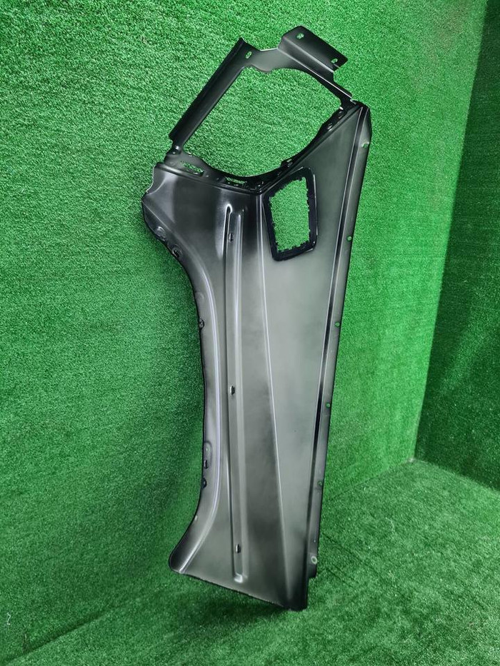 Крыло переднее правое Mercedes G W463 (2018-н.в.)