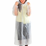 Плащ-дождевик на кнопках с капюшоном, 1911