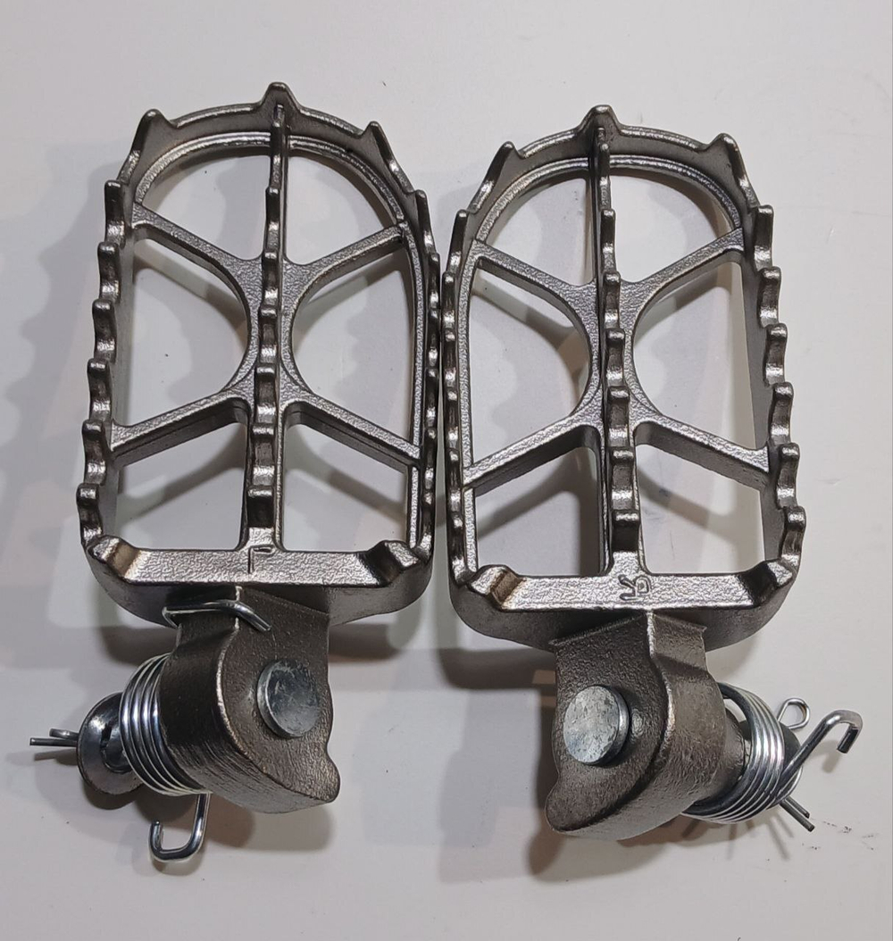 Подножка водителя (пара) Питбайк Regulmoto SEVEN MEDALIST