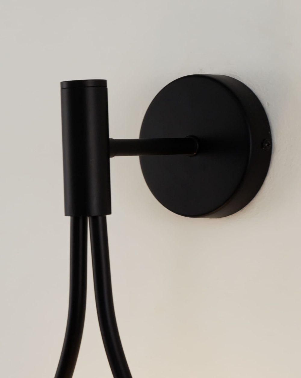 Настенный светильник Moderli V4031-1W Barocco