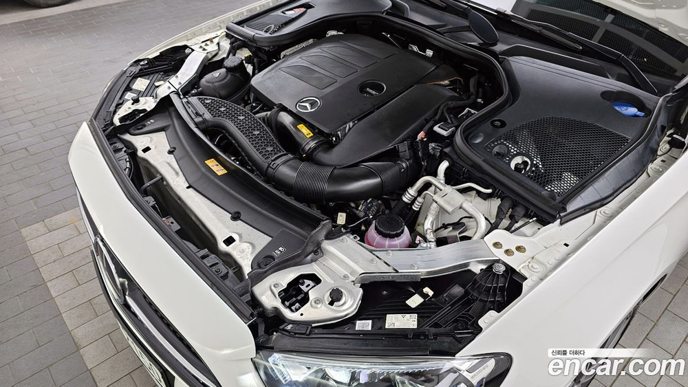 Mercedes-Benz E-Class W213 E350 4MATIC AMG Line Editions (12.2020)