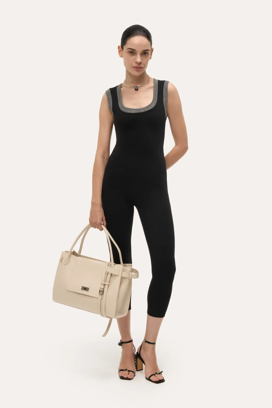 Комбинезон  COMBINAISON