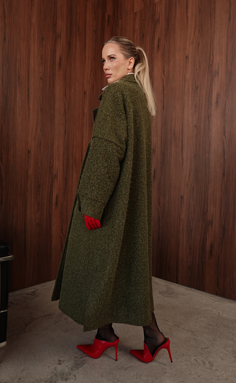 Пальто оверсайз из буклированной шерсти