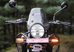 Royal Enfield Himalayan 450 Kamet White (Premium) (бескамерные шины)