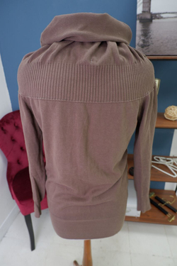 Джемпер с горлом 46 размер