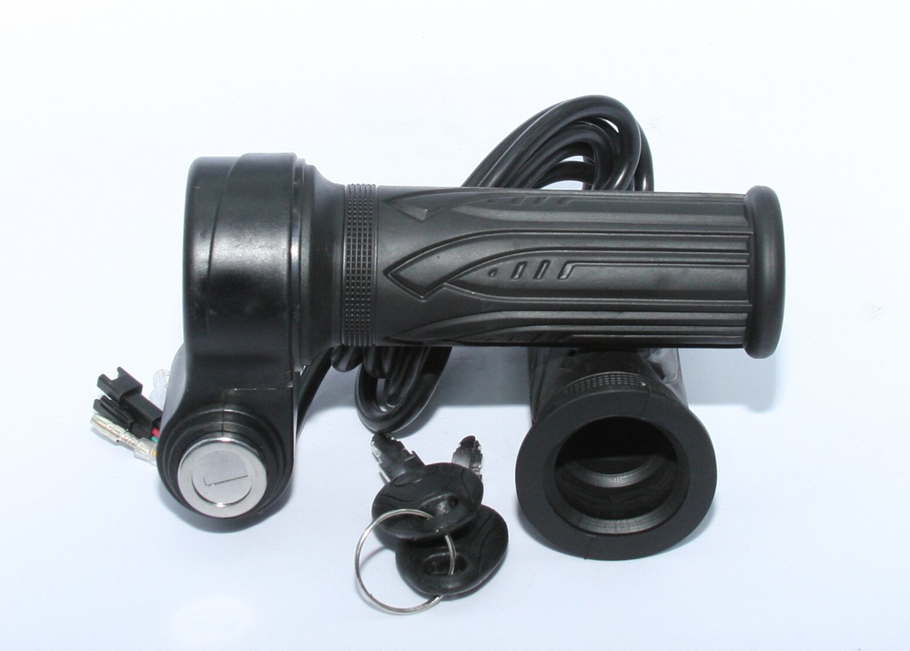 Ручка газа с замком зажигания и грипса для электросамоката универсальная