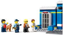 Конструктор LEGO City 60370 Побег из полицейского участка