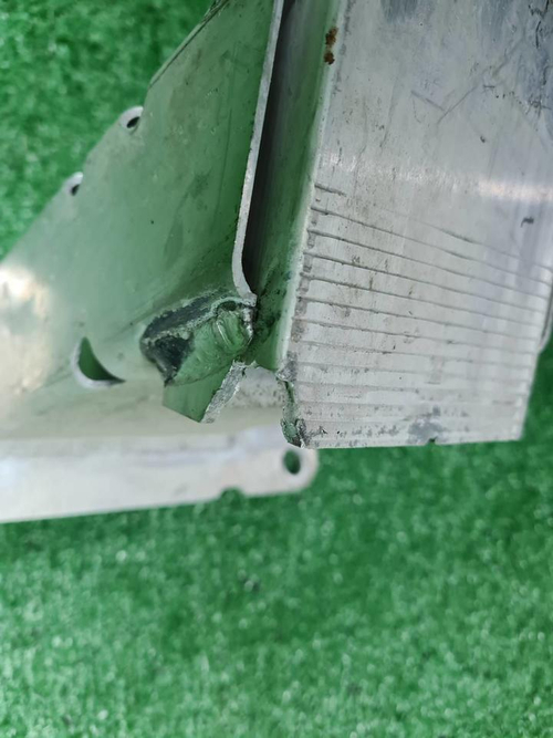 Усилитель передний Omoda C5 (2022-н.в.)