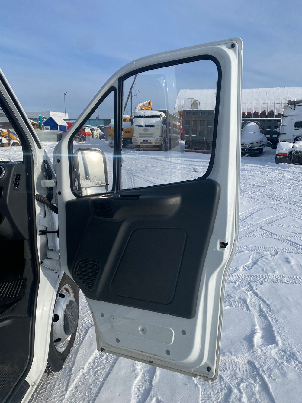 GAZ GAZELLE NEXT Бортовой с КМУ 2784BB (Дизельный, 2,7 л, 150 л.с.)