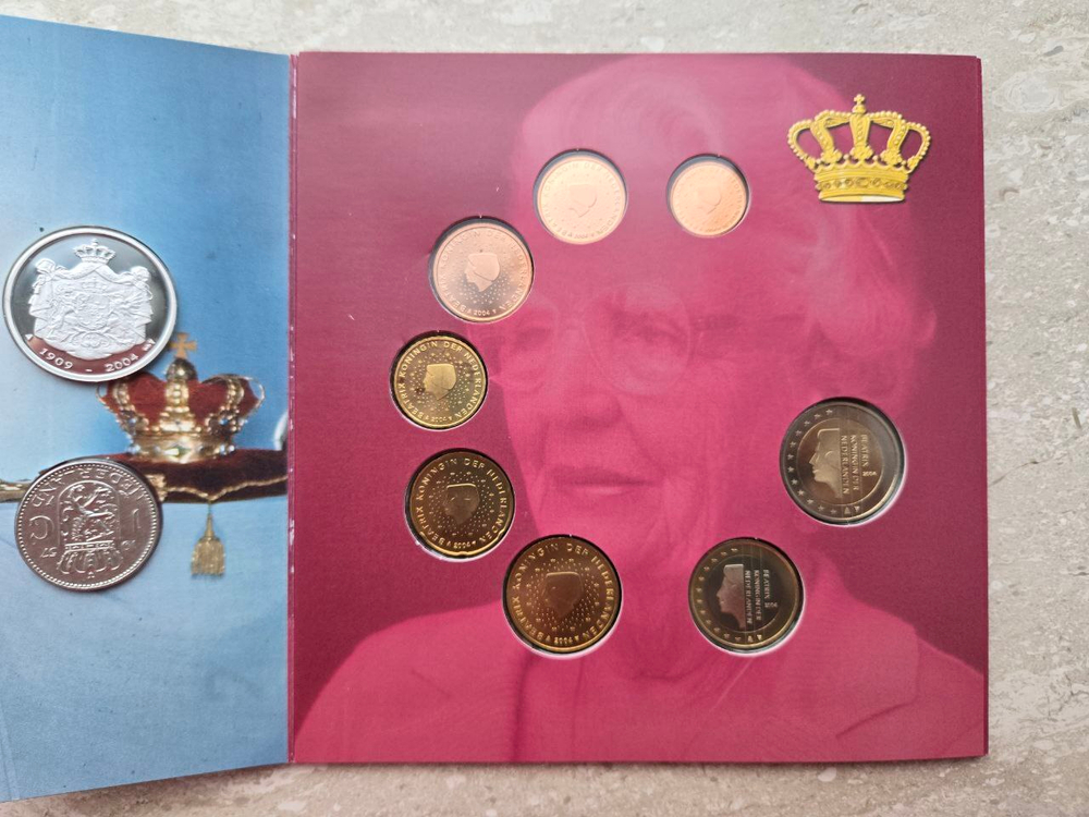 Netherlands 2004 BU Theme Set – Juliana, Mother of the Nation