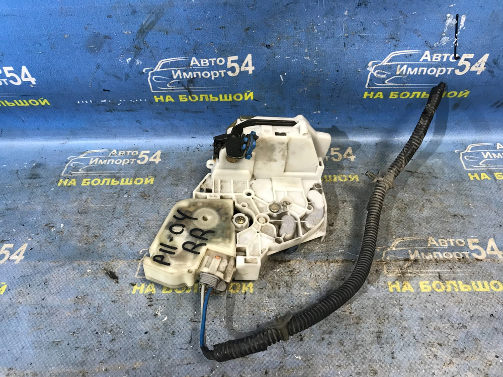 Замок двери задней правой NISSAN PRIMERA 1999