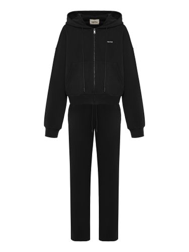 Черный спортивный костюм The Puh