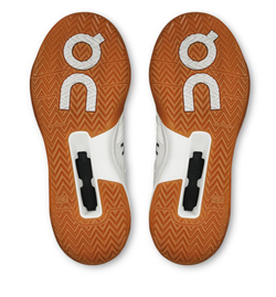 Женские теннисные кроссовки On The Roger Clubhouse Pro - ivory/grenadine