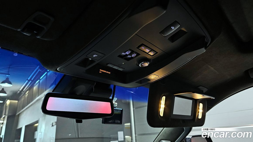 Cadillac Escalade 6.2 (11.2019)